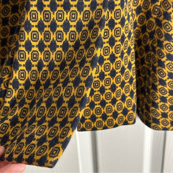 CAbi Kensington Proper Standout Jacket, knit blazer, size small, geometric - Picture 12 of 12